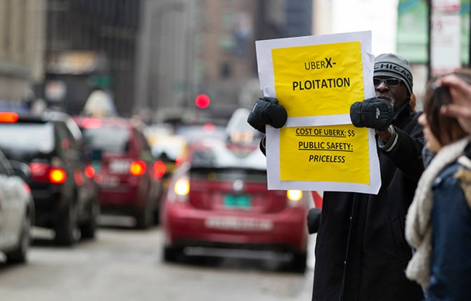Også i USA har det vært Uber-protester. Her fra Chicago i februar ifjor.