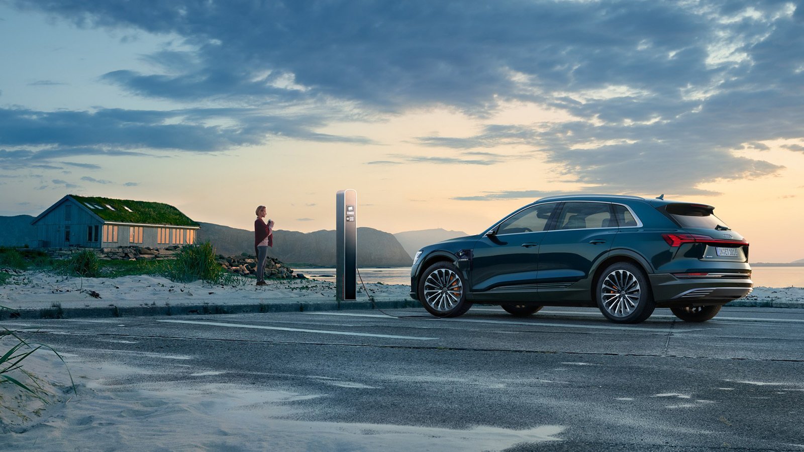 Audis første elbil får egen nettside