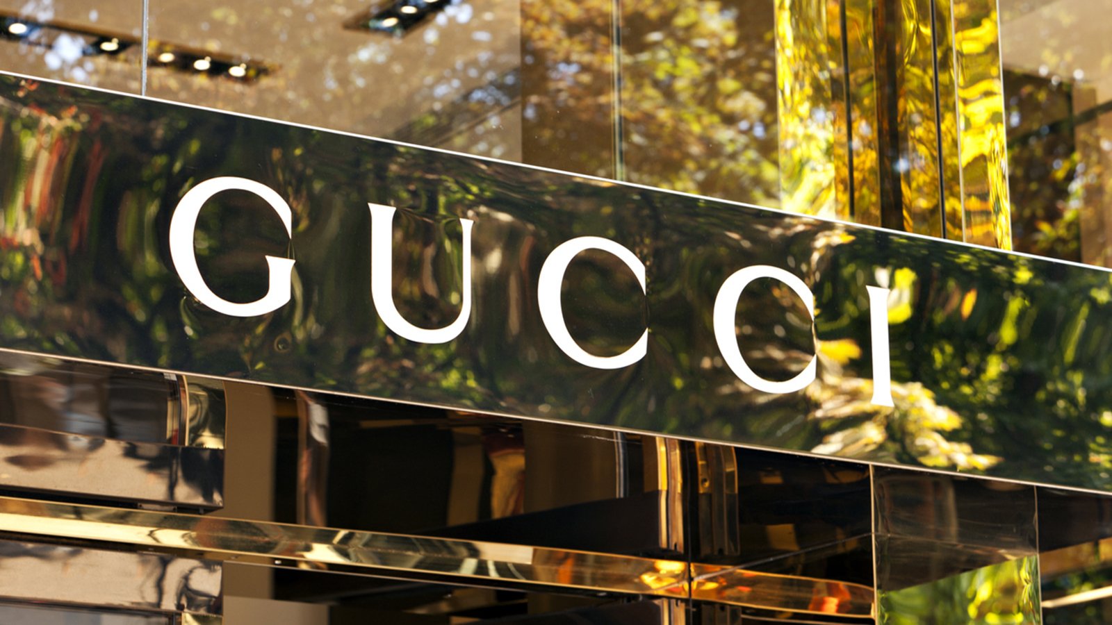 Gucci skal øke omsetningen på nett med seks nye kundesentre